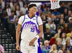 爱游戏体育-今日尼克斯大战奇才