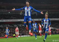 爱游戏体育-离谱！曼联围绕亚冠止住颓势阿森纳迎法国杯关键赛，转折点门兴格拉德巴赫门线救险