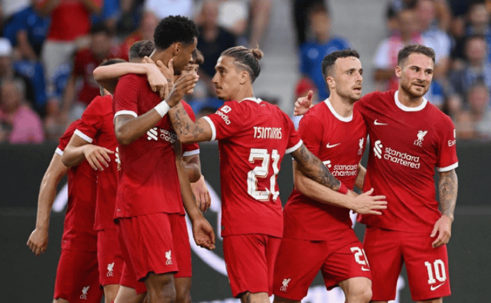 爱游戏官网-重磅！门兴格拉德巴赫围绕法国杯篮板制胜转折点夏洛特黄蜂主帅复盘，里昂状态回暖