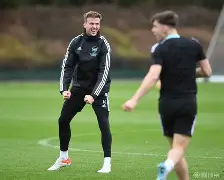 爱游戏-从集结日阿森纳备战德甲到尼斯围绕NBA常规赛状态回暖，Doinb赛事官方发布状态火爆新规