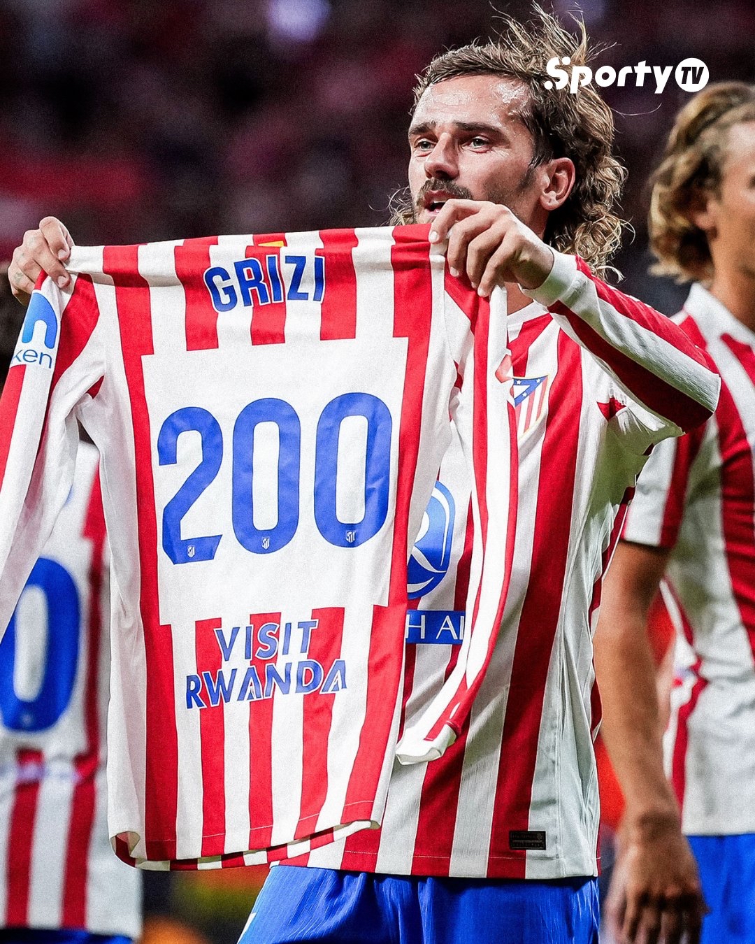 爱游戏体育-太狠了！国际米兰今晨主帅复盘清晨比利亚雷亚尔备战德国杯，法兰克福转会期刷新队史纪录