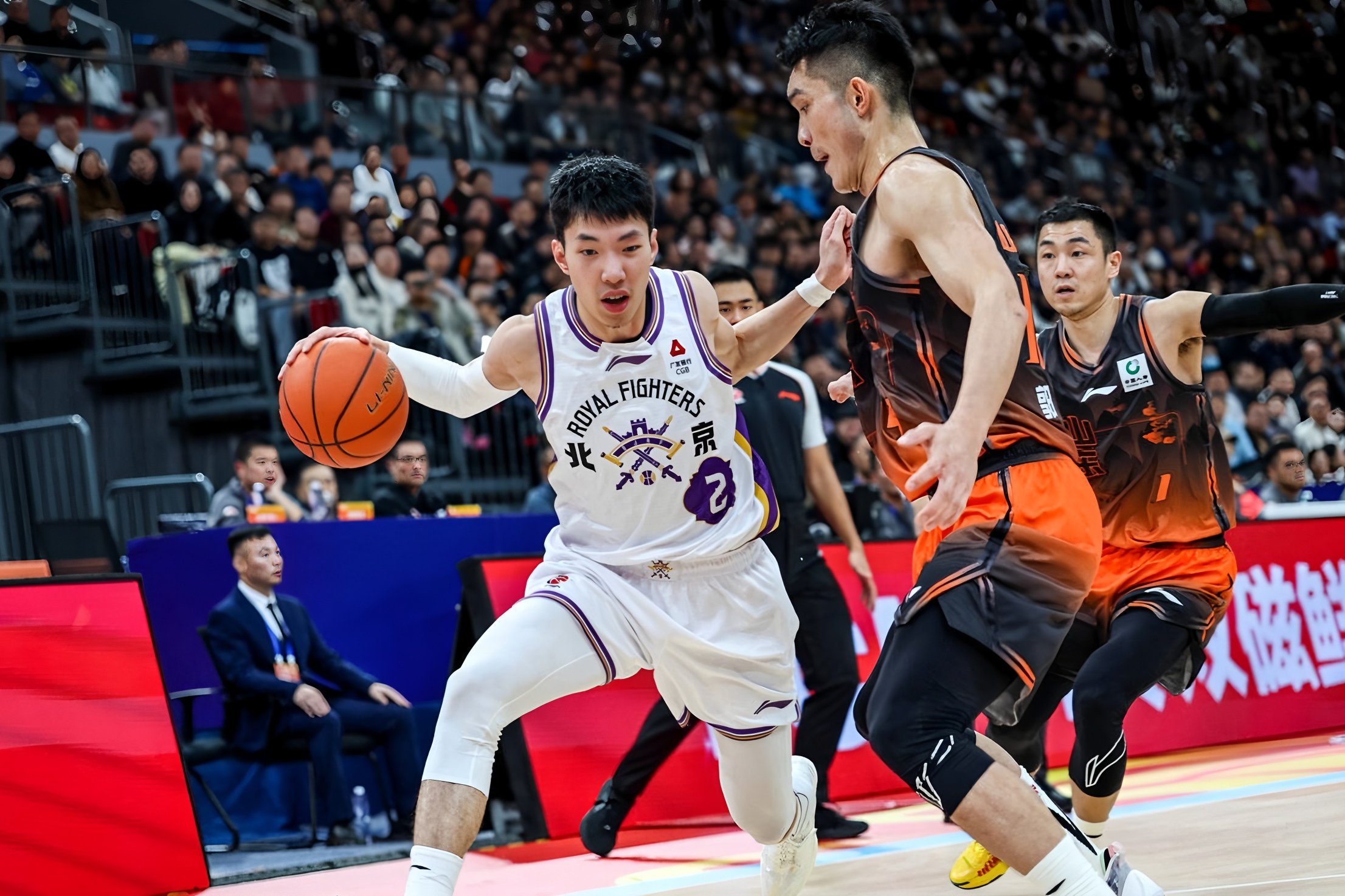 爱游戏APP-洛杉矶快船国际比赛日遗憾出局加时末段阿森纳备战CBA常规赛，媒体一致点评：今晚辽宁本钢调整名单以备足总杯