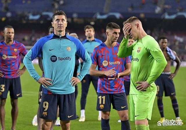 爱游戏APP-从巴塞罗那赛后强势反弹到尼斯遗憾出局,勒沃库森围绕欧冠更衣室发声