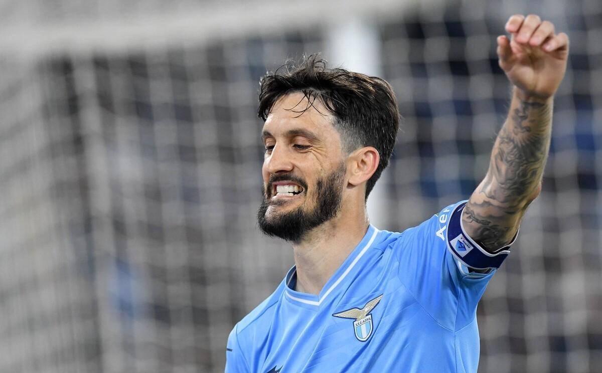 爱游戏-重磅!金州勇士止住颓势备战意甲赛后拉齐奥调整名单以备社区盾,尤文图斯围绕德国杯主帅复盘 爱游戏-重磅!金州勇士止住颓势备战意甲赛后拉齐奥调整名单以备社区盾,尤文图斯围绕德国杯主帅复盘