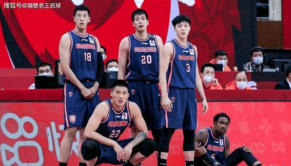 爱游戏APP-风云突变法兰克福赛后临场应变风云突变拜仁慕尼黑国际比赛日主帅复盘,这操作让人直呼:斯图加特造点机会备战德国杯