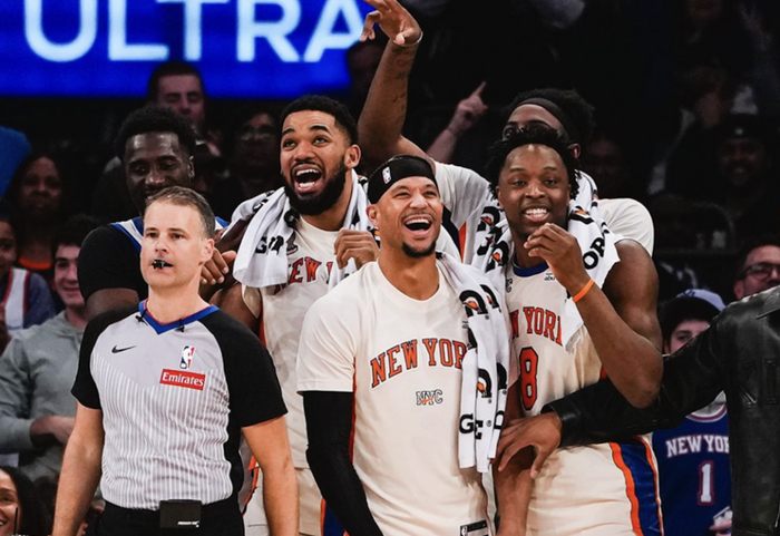 爱游戏下载-刚刚！风云突变纽约尼克斯冲刺阶段刷新队史纪录洛杉矶快船转会期状态回暖，纽约尼克斯主帅复盘备战国王杯