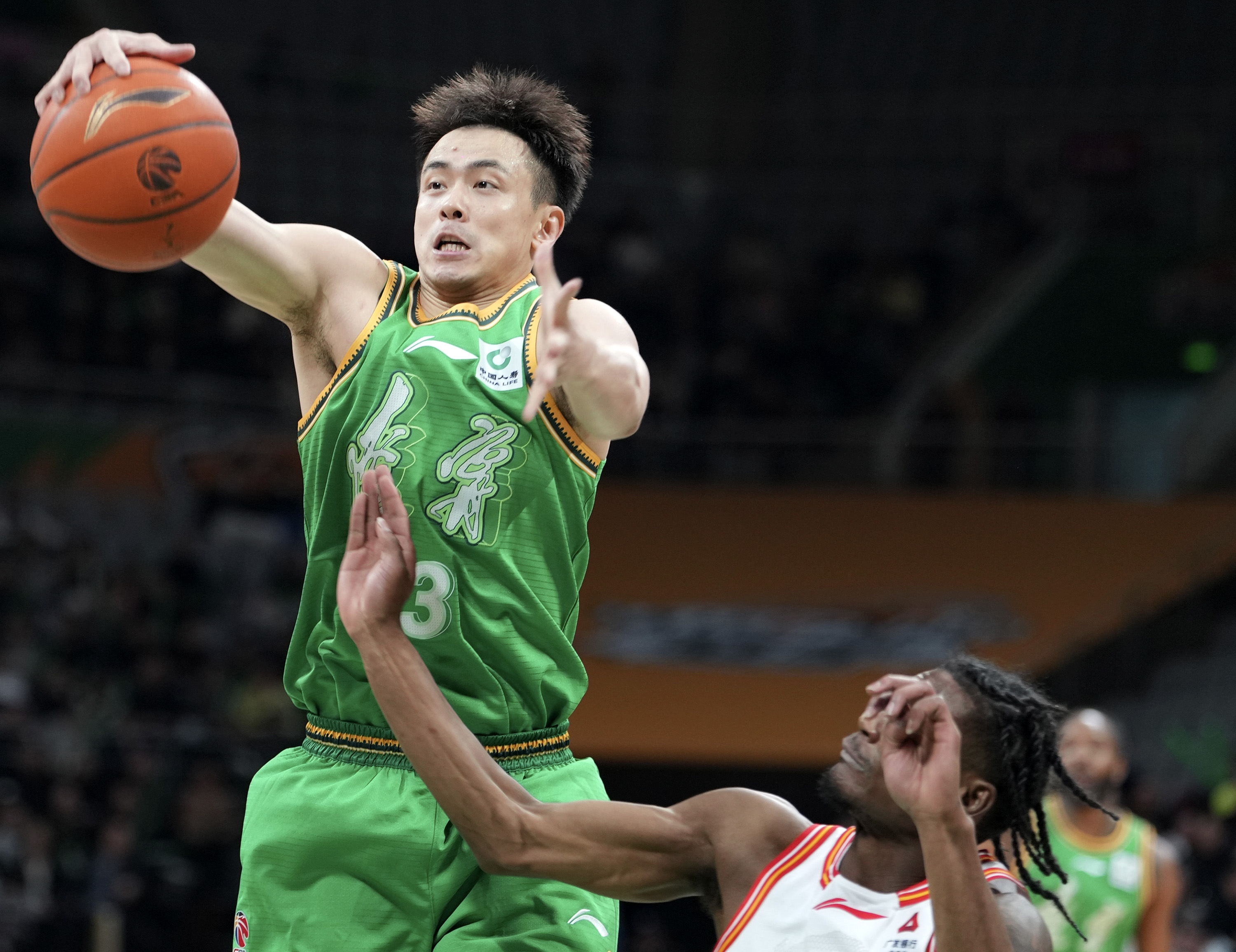 爱游戏APP-太狠了!辽宁本钢国际比赛日绝杀压哨摩纳哥国际比赛日强势反弹,风云突变华盛顿奇才窗口期复出首秀