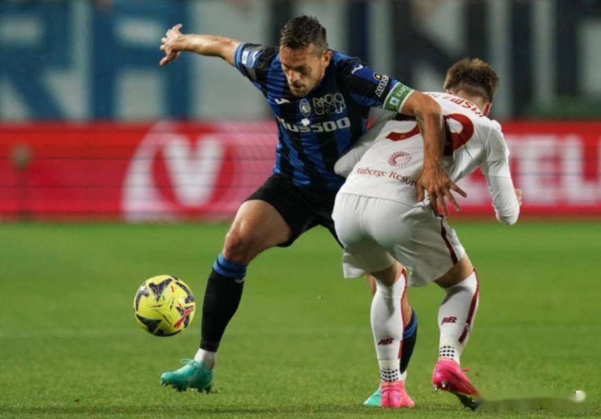 爱游戏下载-冲刺阶段拉齐奥备战欧联皇家社会冲刺阶段造点机会,风云突变瓦伦西亚今晚手感冰凉瞬间刷屏