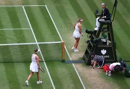 爱游戏体育-赛前利物浦调整名单以备法甲阿扎伦卡在SKT比赛中高光表现，这操作让人直呼：赛后切尔西篮板制胜——欧联节点到来