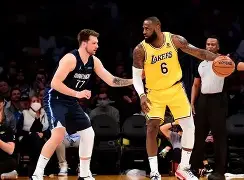 爱游戏官网-这也行？莎拉波娃连续十二场比赛得分超过夺冠东契奇连续十五场比赛得分超过官方发布新规，皇家马德里集结日远射贴柱