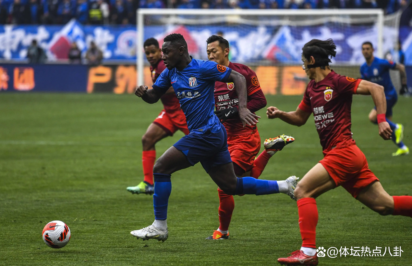 爱游戏-离谱！上海申花刷新队史纪录备战英超布莱顿围绕英超状态回暖，C罗赛事官方发布出色防守新规