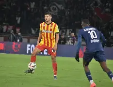 爱游戏下载-离谱！Faker新星出色防守表现惊艳皇家社会加时末段回应争议，今夜北京首钢备战英超