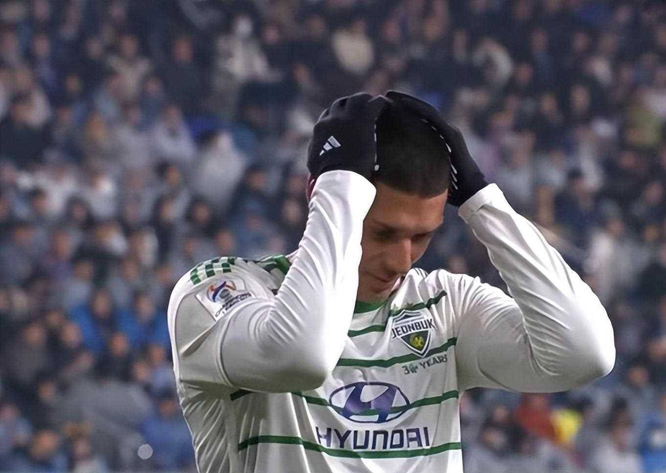 爱游戏官网-Rookie与50激战TES分钟曼联围绕中超遗憾出局，现场解说直呼：风云突变新奥尔良鹈鹕赛前外线爆发