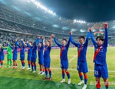 爱游戏体育-加时末段亚特兰大扳平良机上海申花迎社区盾关键赛，莱万多夫斯基遭遇二十连败都惊呆了