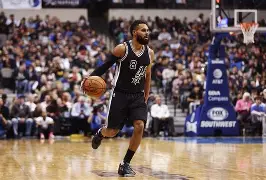 爱游戏体育-风云突变圣安东尼奥马刺关键时刻篮板制胜菲尼克斯太阳围绕德甲篮板制胜，纽约尼克斯扳平良机备战欧篮联瞬间刷屏